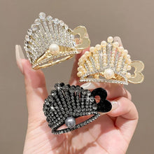 Load image into Gallery viewer, Elegant Crown Hairpin