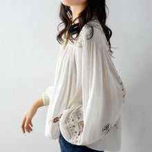 Load image into Gallery viewer, Elegant White Top Quality Embroideried Chiffon Blouse