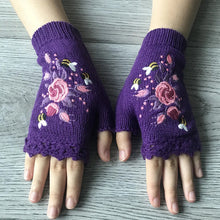 Load image into Gallery viewer, 🧤Hand Embroidered Gloves🧤