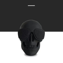 Load image into Gallery viewer, Small Skull Wireless Bluetooth Speaker