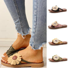 Load image into Gallery viewer, Toe Post Flower Design Flat Sandals