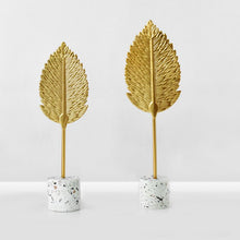 Load image into Gallery viewer, Golden Leaves Ornaments