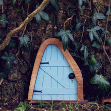 Load image into Gallery viewer, Fairy Tale Scene - Mini Elf Door