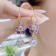 Load image into Gallery viewer, Fashion Flower Crystal Earrings