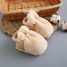 Load image into Gallery viewer, 👼The best gift for baby🎁Baby Cartoon Plush Cotton Toddler Shoes