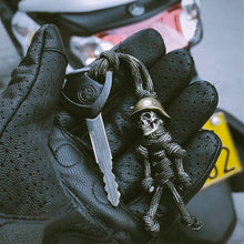 Load image into Gallery viewer, Skeleton Soldier Paracord Keychain