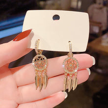 Load image into Gallery viewer, 🎀Dreamcatcher Dangle Earrings🎀