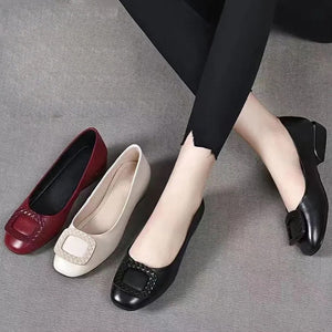 Pump Round Toe Beanie Shoes