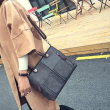 Load image into Gallery viewer, Ladies Vintage Leather Shoulder Bag