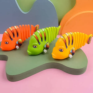 Clockwork Swinging Cartoon Fish  Toys