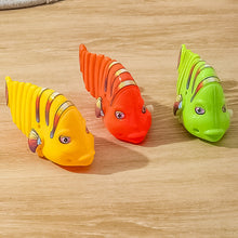 Load image into Gallery viewer, Clockwork Swinging Cartoon Fish  Toys