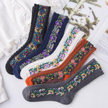 Load image into Gallery viewer, (5 pairs)Vintage Embroidered Floral Socks