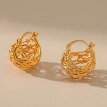 Load image into Gallery viewer, Fashion Cutout Earrings