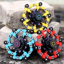 Load image into Gallery viewer, Twisted Robot Spinner Toy