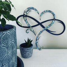 Load image into Gallery viewer, 💞Infinity heart - Steel wall decor Metal Wall art