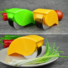 Load image into Gallery viewer, Herb Vegetable Roller Mincer