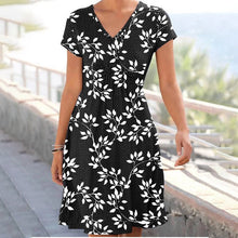 Load image into Gallery viewer, Floral Vintage Dress