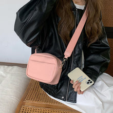 Load image into Gallery viewer, Small Square Leather Shoulder Bag