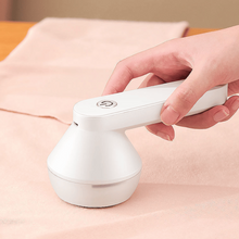 Load image into Gallery viewer, Fabric Shaver Fuzz Remover