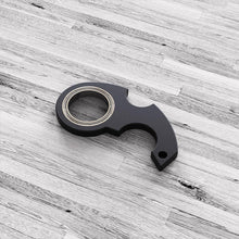 Load image into Gallery viewer, Spinning Keychain Fidget