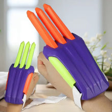 Load image into Gallery viewer, Carrot Paw Retractable Toy