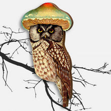 Load image into Gallery viewer, Handmade Wooden Magpie Brooch