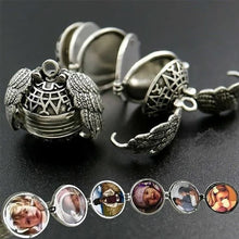 Load image into Gallery viewer, Memories Album Necklace