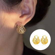 Load image into Gallery viewer, Fashion Cutout Earrings